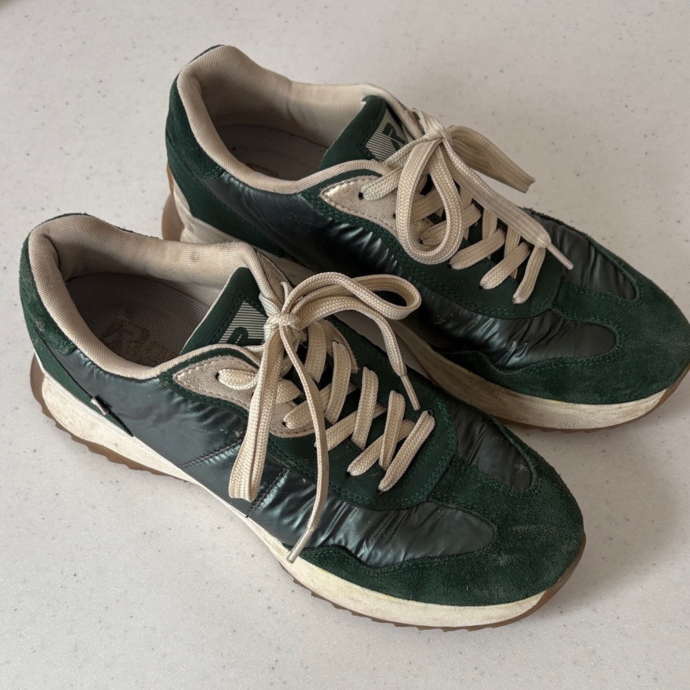 Rieker Women’s sneakers, green size 9 / 40